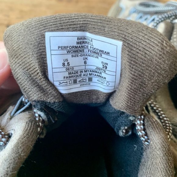 Merrell Women's Waterproof Moab 2 Hiking Shoes - Picture 5 of 7